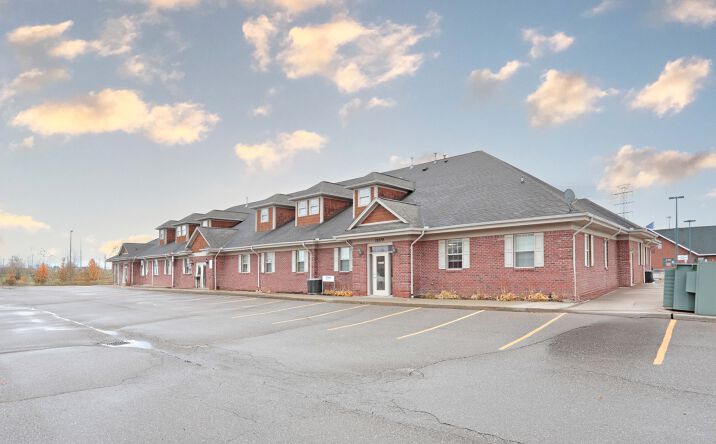 Pictures of Office property located at 2037-20385 Hall Rd, Macomb, MI 48044 for lease - image #1