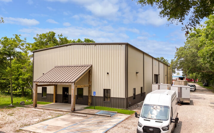 Pictures of Industrial property located at 1619 Young St, Broussard, LA 70518 for lease - image #1