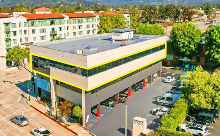Pictures of Office property located at 224 N Fair Oaks Ave, Pasadena, CA 91103 for lease - image #1