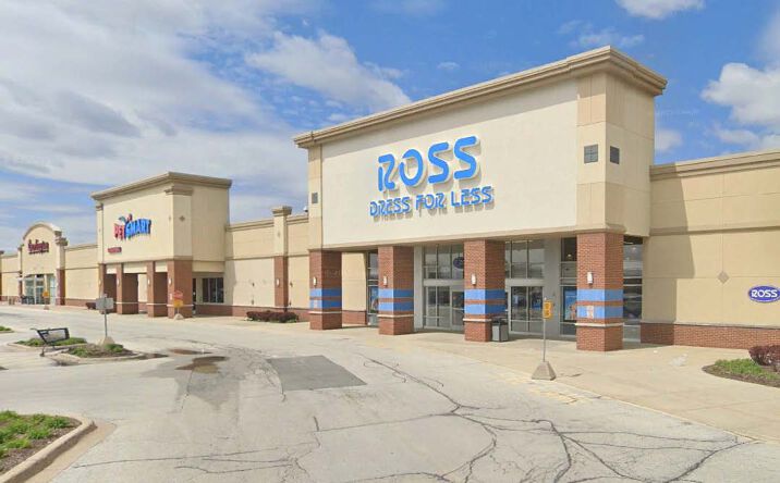 Pictures of Retail property located at 4806 211th St, Matteson, IL 60443 for lease - image #1