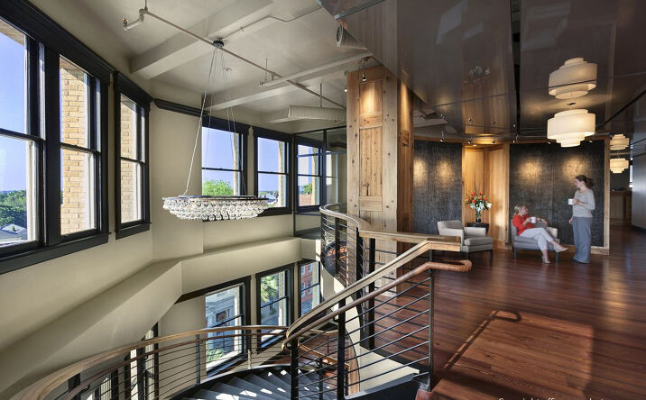 Pictures of Office property located at 18 Broad Street #2nd Floor Executive Suite, Charleston, SC 29401 for lease - image #1