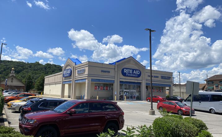 Pictures of Retail property located at 1505 7th Ave, Beaver Falls, PA 15010 for lease - image #1