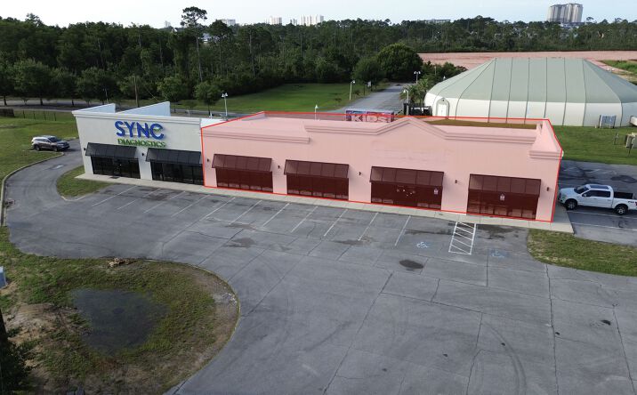 Pictures of Retail property located at 11905 Panama City Beach Pkwy, Panama City, FL 32407 for lease - image #1
