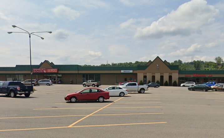 Pictures of Retail property located at 496 Rosebud Ave, Clarksburg, WV 26301 for lease - image #1