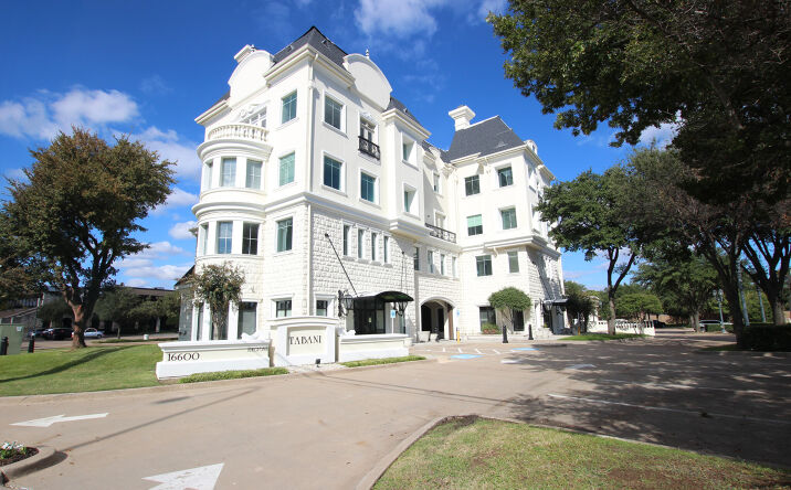 Pictures of Office property located at 16600 N Dallas Parkway, Dallas, TX 75248 for lease - image #1