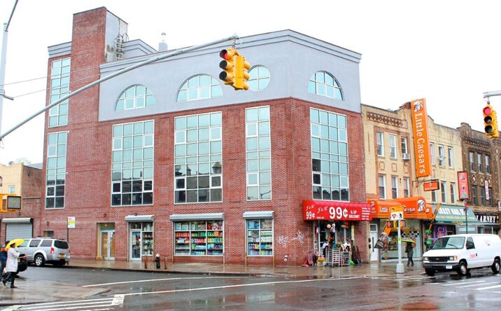 Pictures of Office property located at 146-01 Jamaica Ave, Queens, NY 11435 for lease - image #1