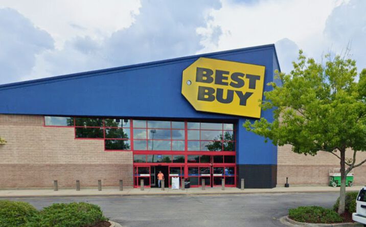 Pictures of Retail property located at 7612 -7620 Rivers Ave, North Charleston, SC 29406 for lease - image #1