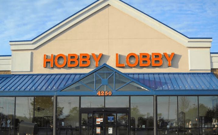 Pictures of Retail property located at 4250 28th Street SE, Grand Rapids, MI 49512 for lease - image #1
