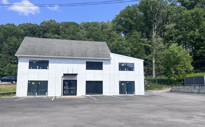 Pictures of Retail, Office property located at 4844 McKnight Rd, Pittsburgh, PA 15237 for sales - image #1