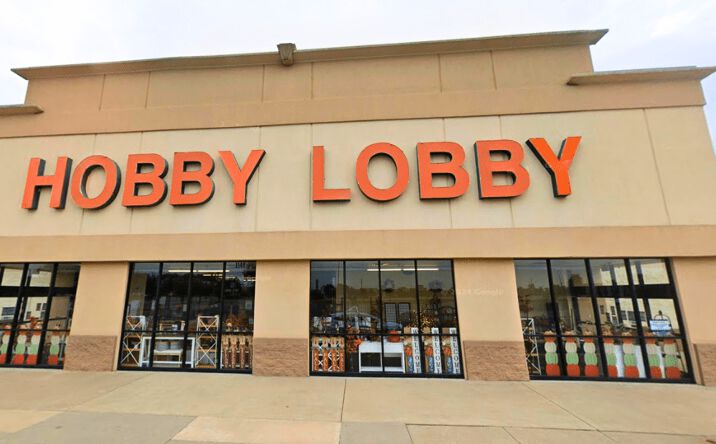 Pictures of Retail property located at 1079-1343 N National Rd, Columbus, IN 47201 for lease - image #1