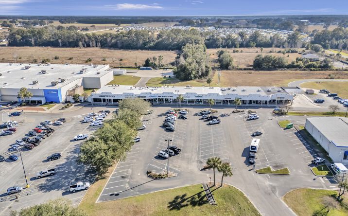 Pictures of Retail property located at 2197 NW 11th Dr, Chiefland, FL 32626 for lease - image #1