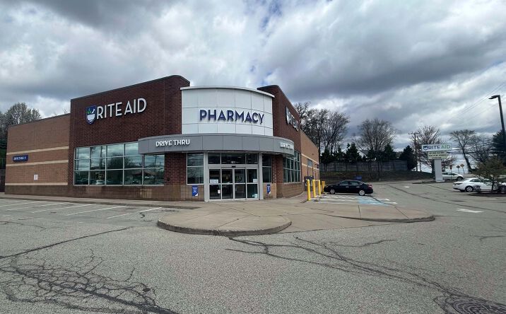Pictures of Retail property located at 7345 Saltsburg Rd, Penn Hills, PA 15235 for lease - image #1