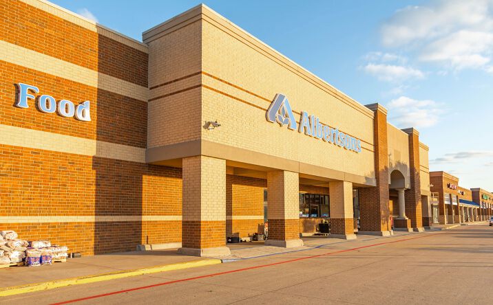 Pictures of Retail property located at 3001 S Central Expy, McKinney, TX 75070 for lease - image #1