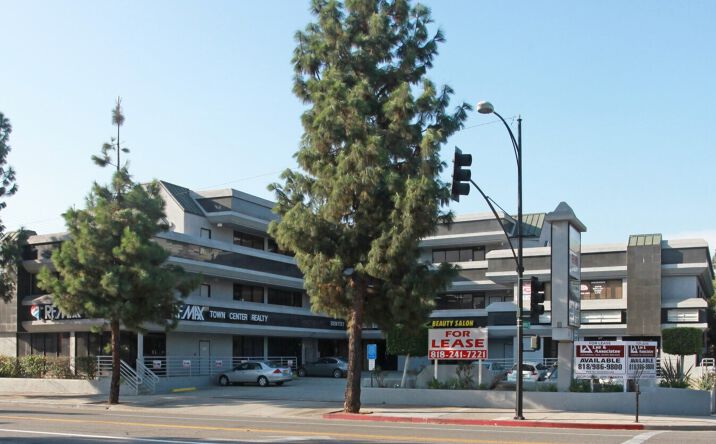 Pictures of Retail, Office property located at 539 N Glenoaks Blvd, Burbank, CA 91502 for lease - image #1