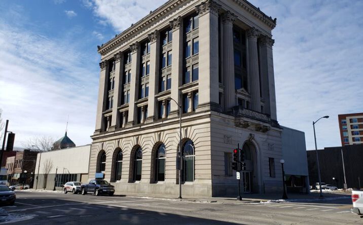 Pictures of Office property located at 30 E Main St, Champaign, IL 61820 for lease - image #1