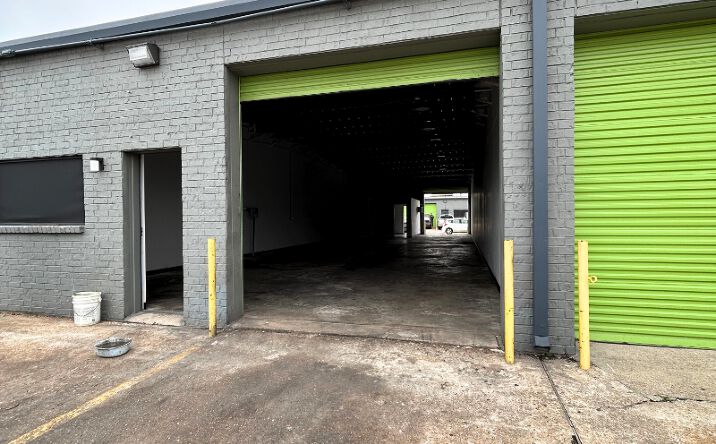 Pictures of Industrial property located at 11430 Bissonnet St, Houston, TX 77099 for lease - image #1