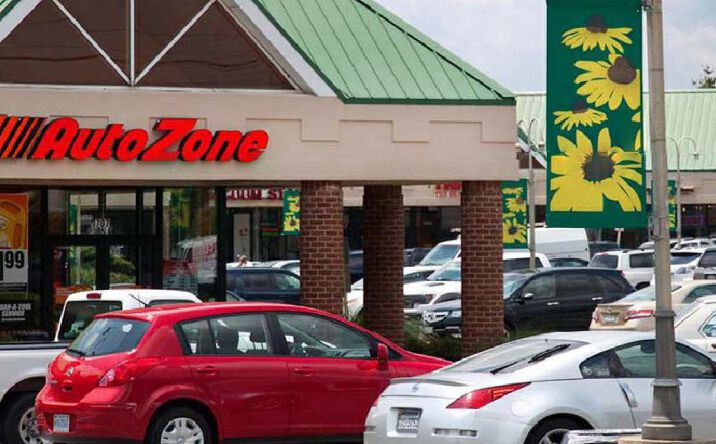 Pictures of Retail property located at 701-707 E Market St, Leesburg, VA 20176 for lease - image #1