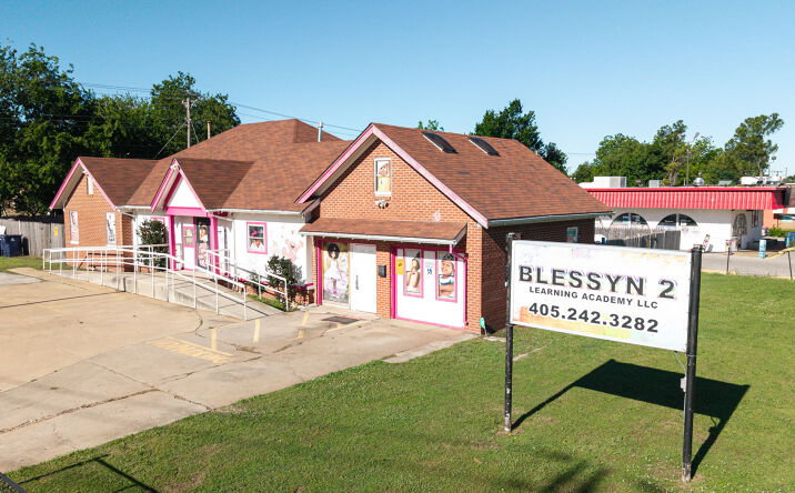 Pictures of Retail property located at 1300 W Britton Rd, Oklahoma City, OK 73114 for lease - image #1