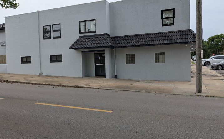 Pictures of Office property located at 2401 Frederick Avenue, St Joseph, MO 64506 for lease - image #1