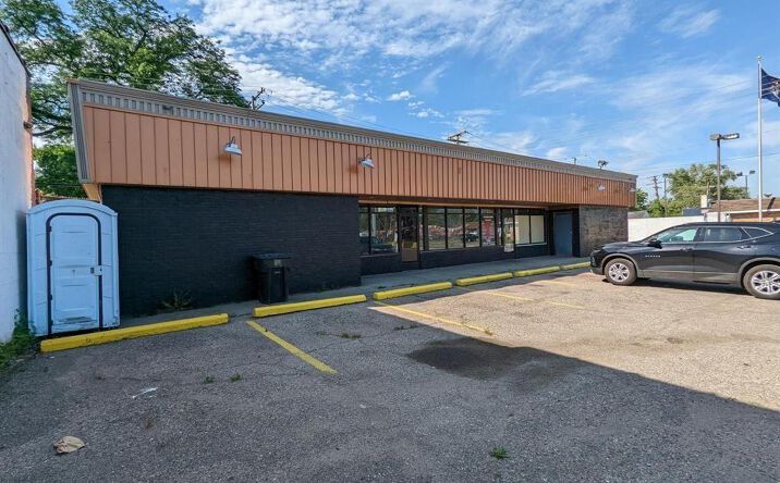 Pictures of Retail property located at 17651 E WARREN AVE, Detroit, MI 48224 for lease - image #1