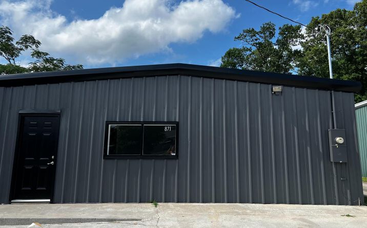 Pictures of Office, Industrial property located at 871 Kingsbridge Rd, Carrollton, GA 30117 for lease - image #1