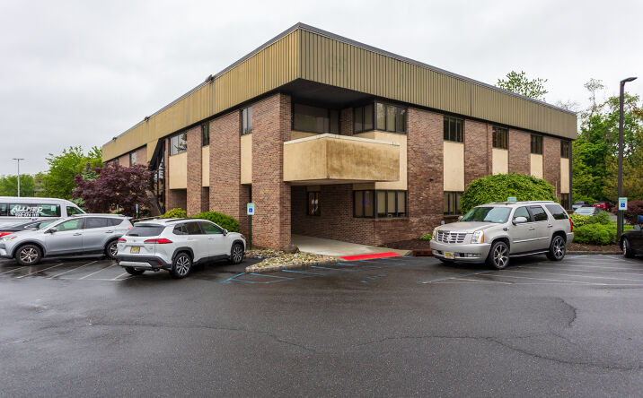Pictures of Office property located at 1139 Spruce Dr, Mountainside, NJ 07092 for lease - image #1