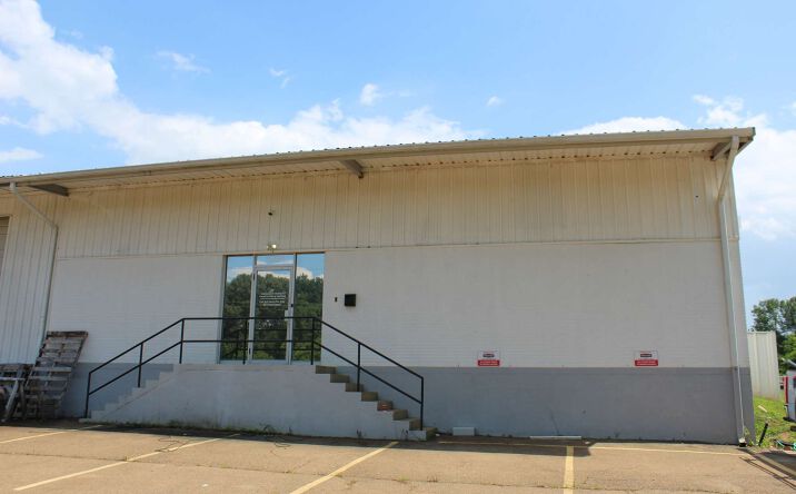 Pictures of Office, Industrial property located at 218 N Wheatley St, Ridgeland, MS 39157 for lease - image #1