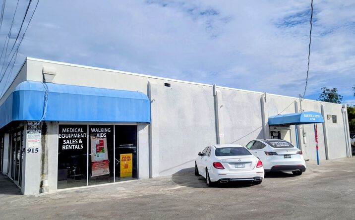 Pictures of Retail, Office, Special Purpose property located at 915 S Orange Ave, Orlando, FL 32806 for lease - image #1