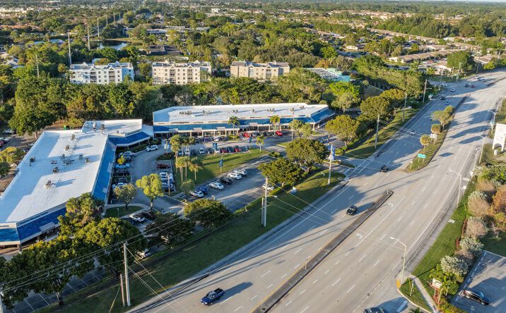 Pictures of Retail, Restaurant property located at 5859 W Atlantic Ave, Delray Beach, FL 33484 for lease - image #1