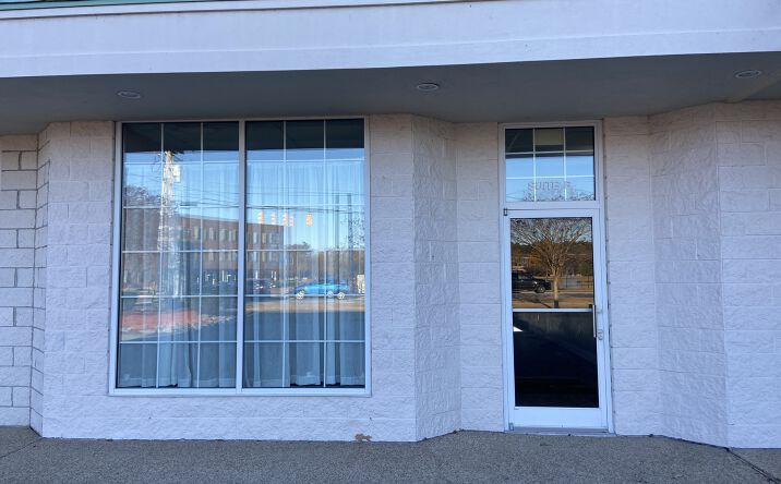 Pictures of Retail property located at 1831 Weeksville Rd, Elizabeth City, NC 27909 for lease - image #1