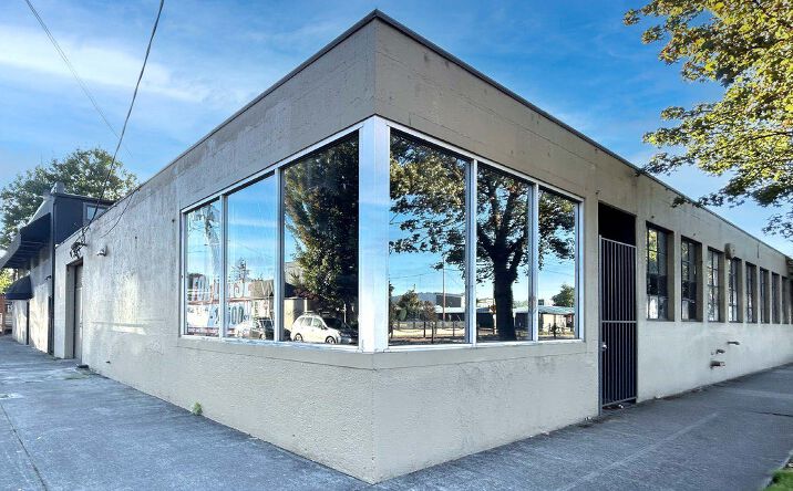 Pictures of Office property located at 4834 N Interstate Ave, Portland, OR 97217 for lease - image #1