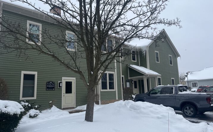 Pictures of Office property located at 72 Village Way, Hudson, OH 44236 for lease - image #1