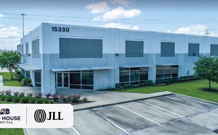 Pictures of Industrial property located at 15330 Vantage Pkwy W, Houston, TX 77032 for lease - image #1