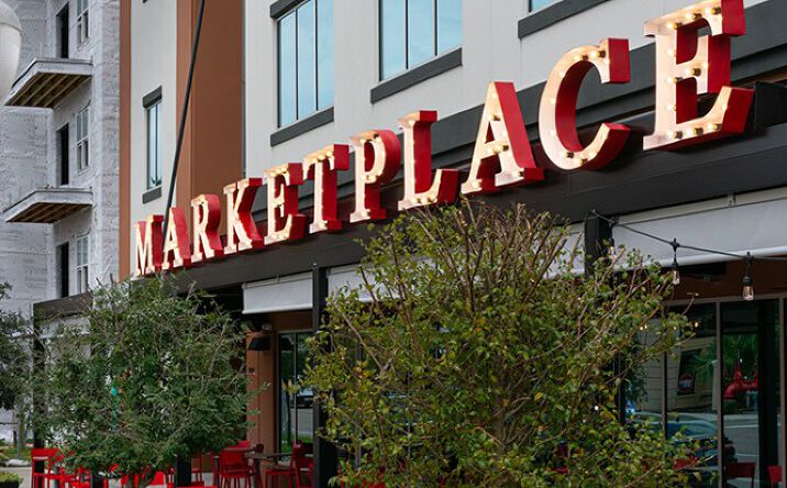 Pictures of Retail, Restaurant property located at 3801 Avalon Park E Blvd, Orlando, FL 32828 for lease - image #1