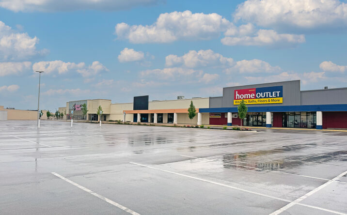 Pictures of Retail property located at 420 W McKinley Ave, Mishawaka, IN 46545 for lease - image #1