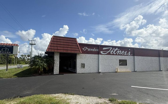Pictures of Retail property located at 3751 Cape Haze Dr, Rotonda West, FL 33947 for lease - image #1