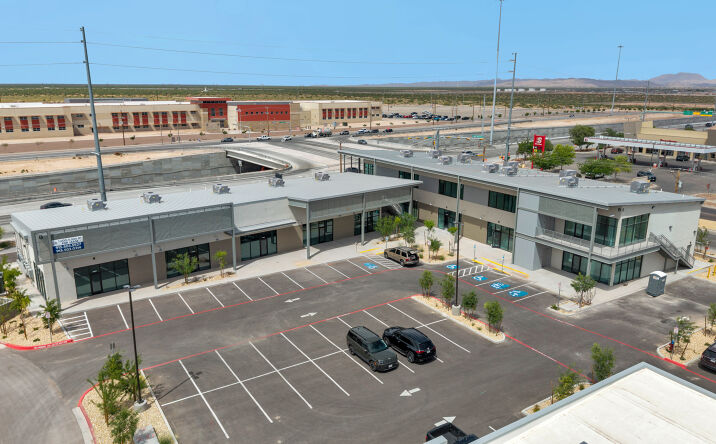 Pictures of Retail, Office, Restaurant property located at 11680 Montana Ave, El Paso, TX 79936 for lease - image #1