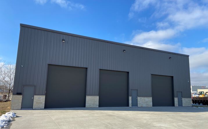 Pictures of Industrial property located at 3101 W Elgin Ave, Lincoln, NE 68522 for lease - image #1