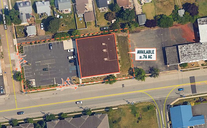 Pictures of Retail property located at 7407 Maple Ave, Pennsauken, NJ 08109 for lease - image #1
