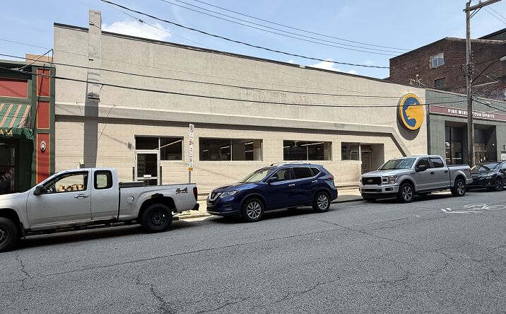 Pictures of Retail property located at 209 Atwood St, Pittsburgh, PA 15213 for lease - image #1