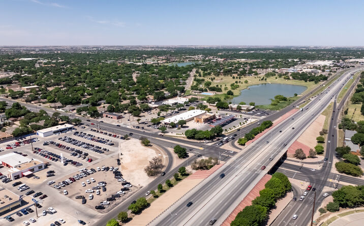 Pictures of Retail, Office property located at 3402 73rd St, Lubbock, TX 79423 for lease - image #1