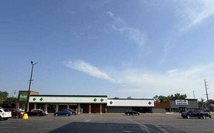 Pictures of Retail, Office, Special Purpose property located at 2060 E Morgan Ave, Evansville, IN 47711 for lease - image #1