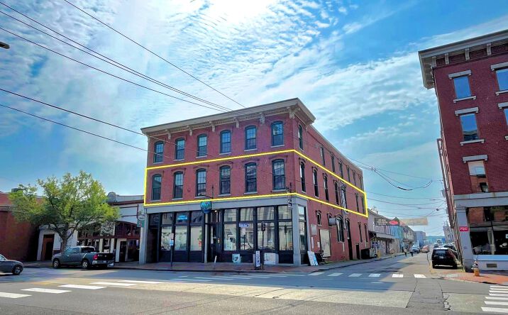 Pictures of Office property located at 94 Commercial St, Portland, ME 04101 for lease - image #1