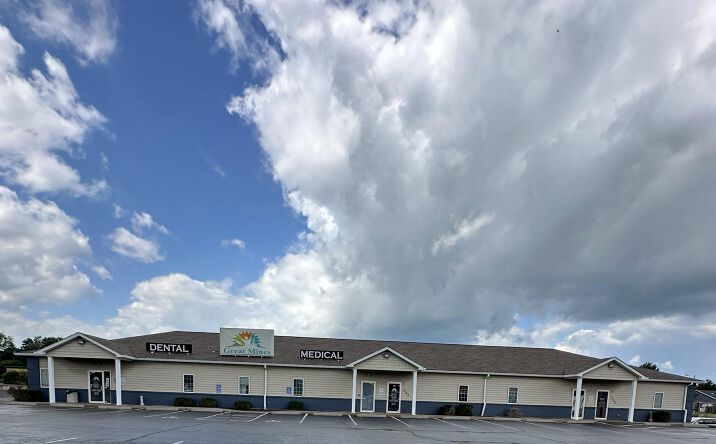 Pictures of Retail, Office, Special Purpose property located at 508 W Pine St, Farmington, MO 63640 for lease - image #1