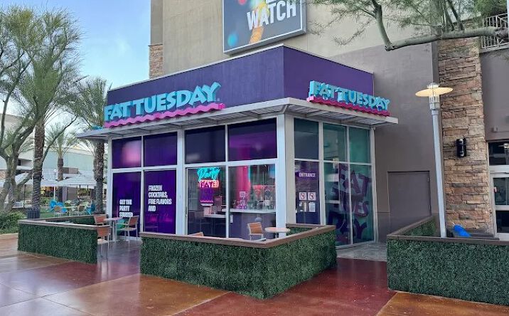 Pictures of Retail property located at 21001 N Tatum Blvd, Phoenix, AZ 85054 for lease - image #1