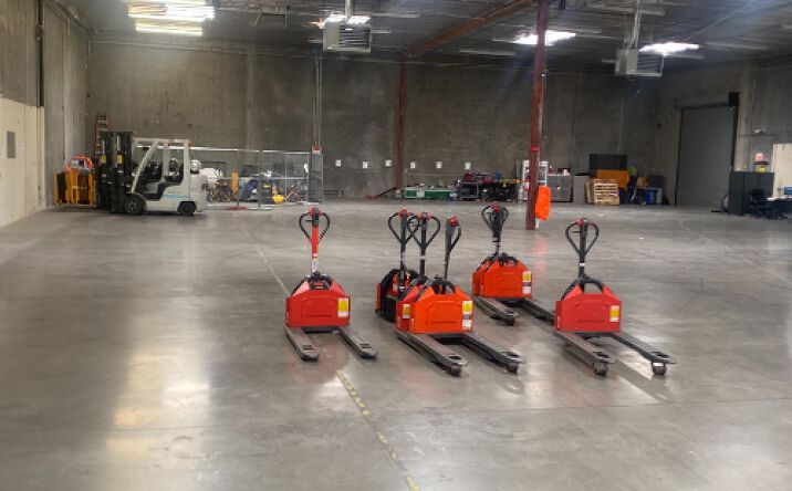 Pictures of Industrial property located at 7215 Bermuda Rd, Las Vegas, NV 89119 for lease - image #1