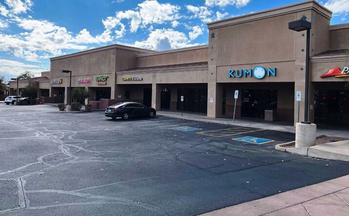 Pictures of Retail property located at 3145 E Chandler Blvd, Phoenix, AZ 85048 for lease - image #1