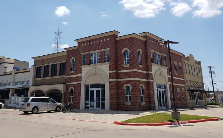 Pictures of Retail, Office property located at 208 N Texas Avenue, Bryan, TX 77803 for lease - image #1