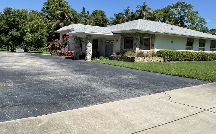 Pictures of Office property located at 1330 Pinehurst Rd, Dunedin, FL 34698 for lease - image #1
