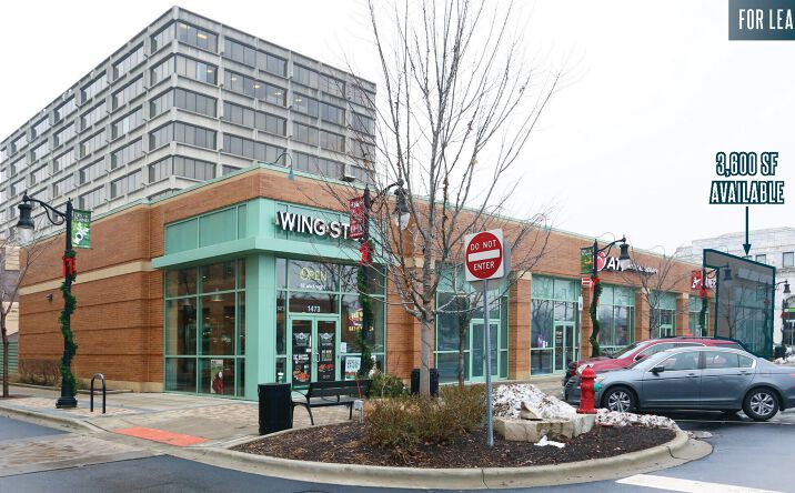 Pictures of Retail property located at 1461 Ellinwood St, Des Plaines, IL 60016 for lease - image #1